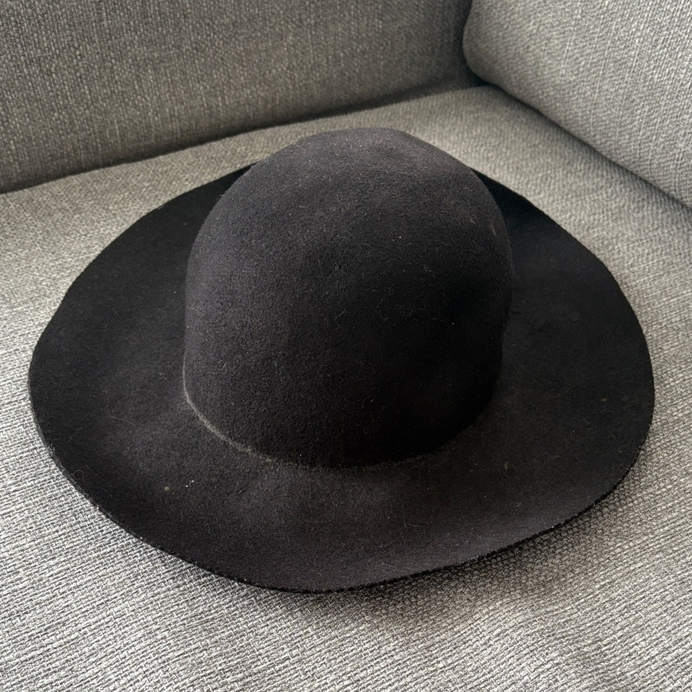 H&M Classic Black Women's Hat
